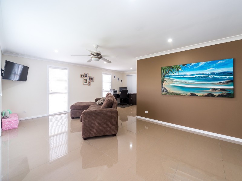 14 Waranga Way, Coombabah QLD 4216