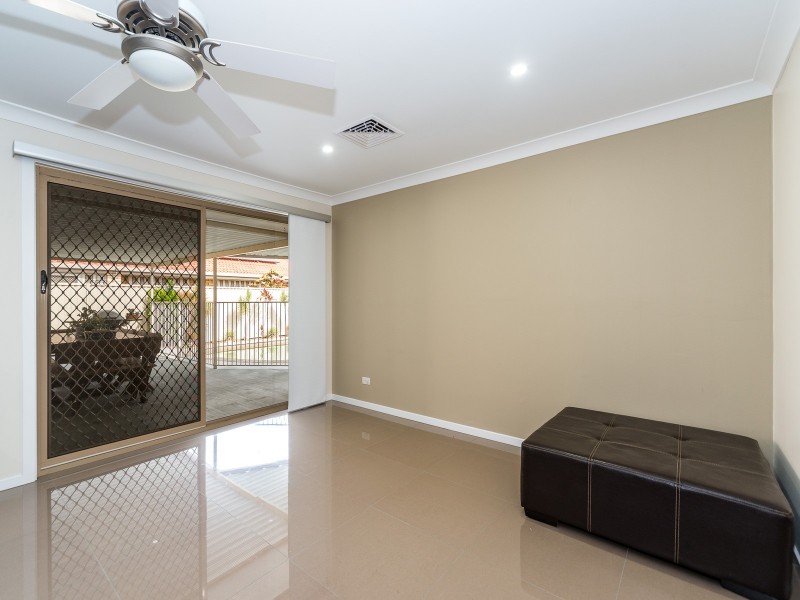 14 Waranga Way, Coombabah QLD 4216