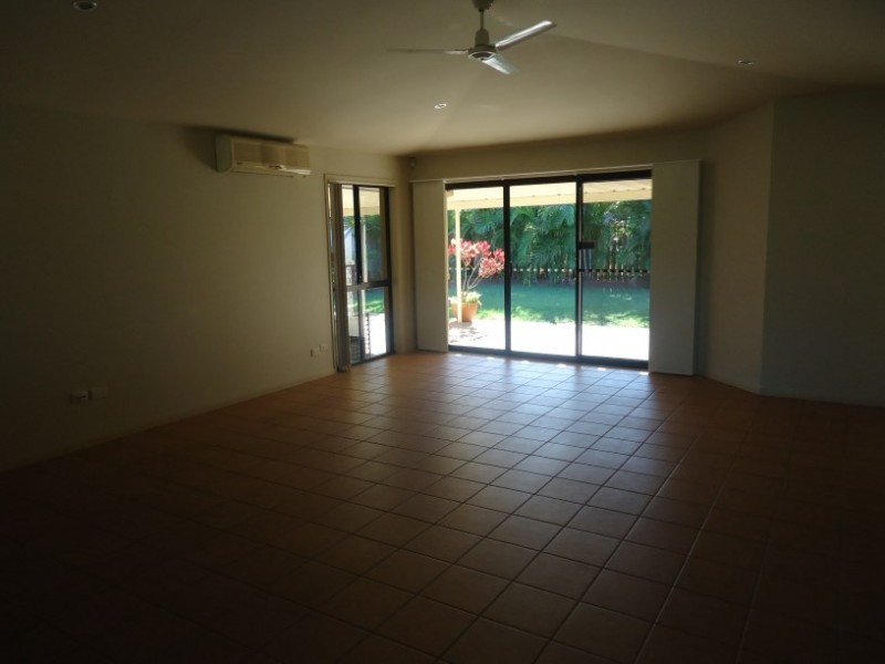 13 River Heights Road, Upper Coomera QLD 4209