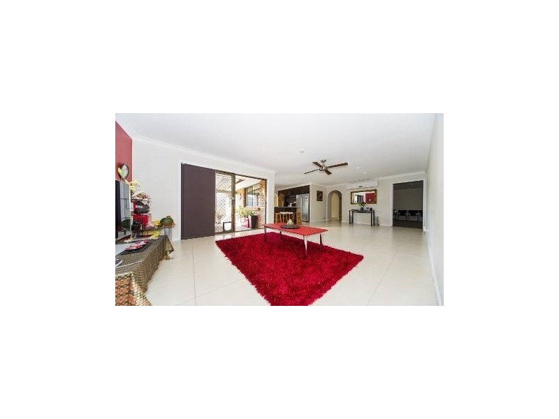 43 Melbourne Road, Arundel QLD 4214