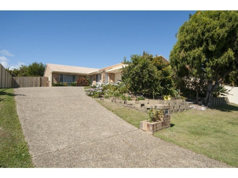 39 Clubhouse Drive, Arundel QLD 4214