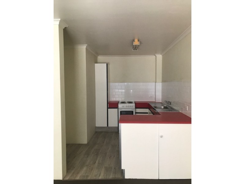 7/6 Parker Street, Labrador QLD 4215