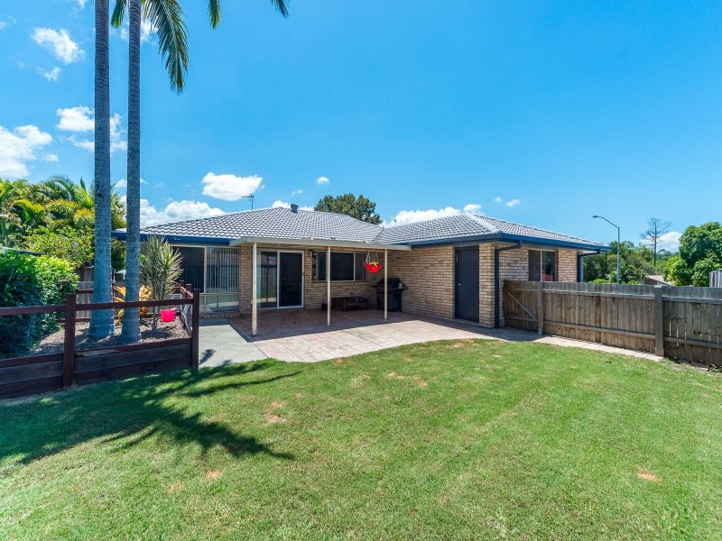 1 Galapagos Way, Pacific Pines QLD 4211