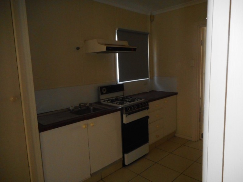 32 Turana Street, Coombabah QLD 4216