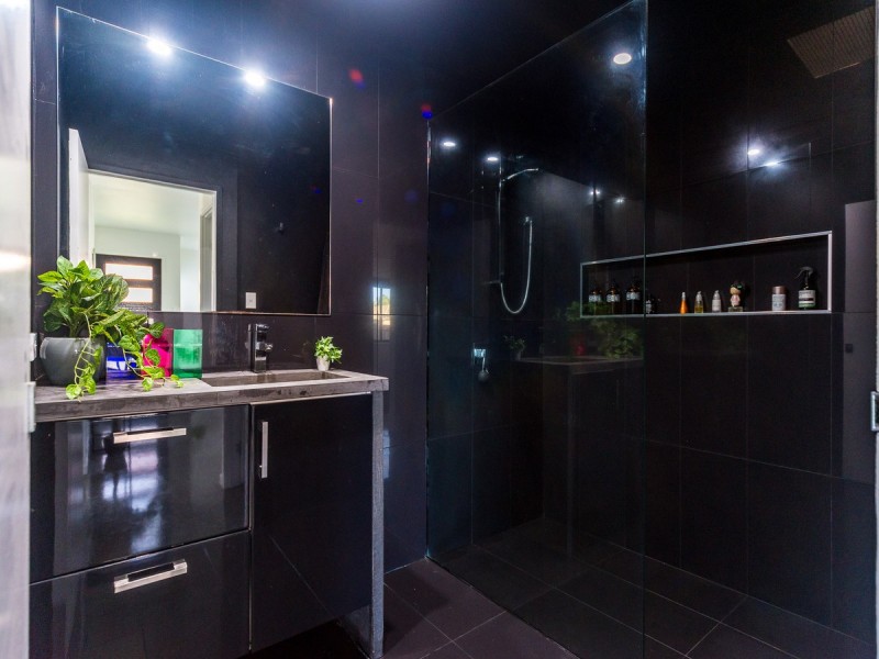 2/15 Crystal Reef Drive, Coombabah QLD 4216