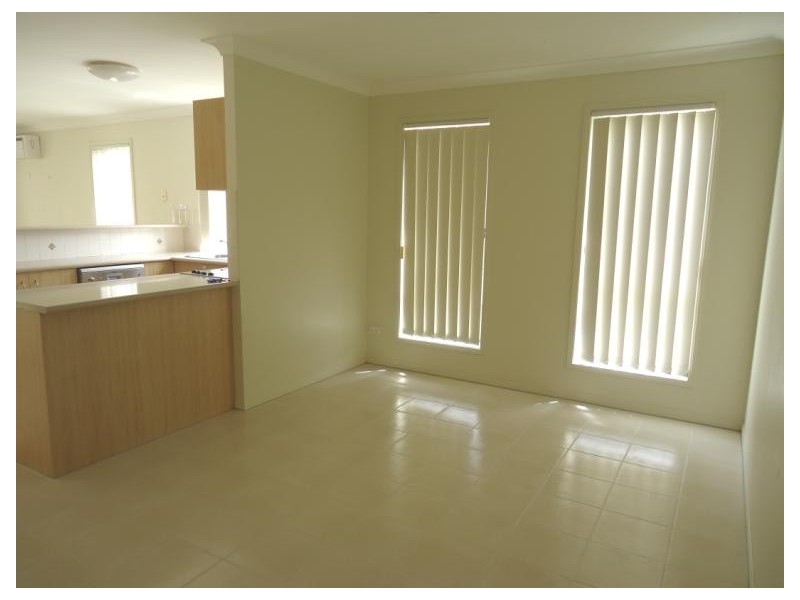 5 Katie Court, Arundel QLD 4214