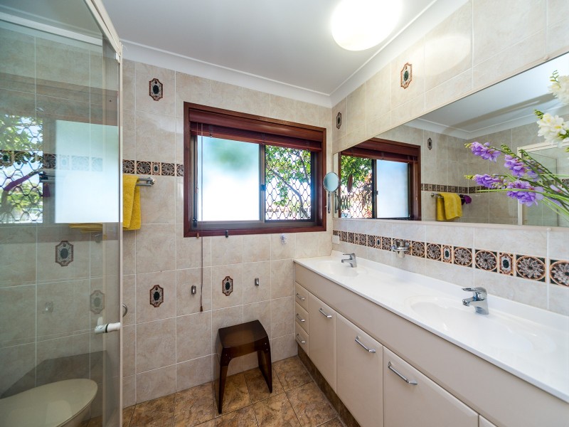 7 Magellan Avenue, Hollywell QLD 4216