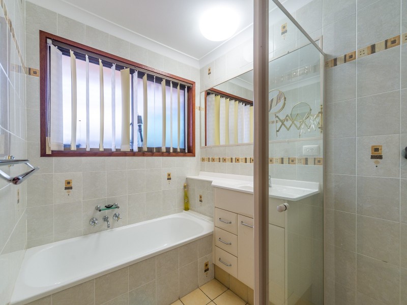 7 Magellan Avenue, Hollywell QLD 4216