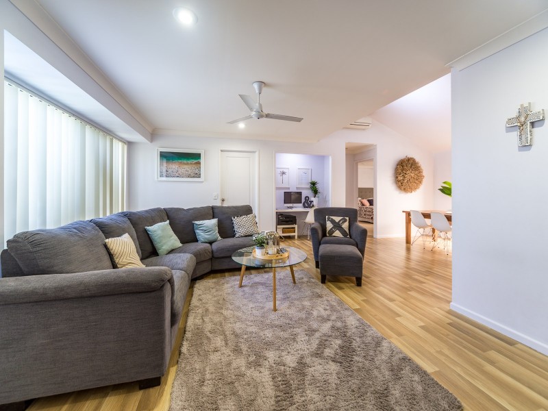 5 Saltbreeze Court, Runaway Bay QLD 4216
