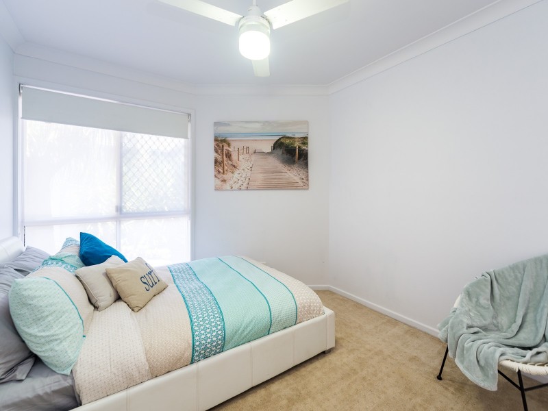 5 Saltbreeze Court, Runaway Bay QLD 4216