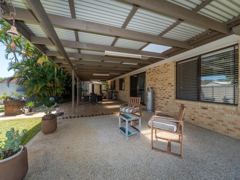 12 Samuel Court, Jacobs Well QLD 4208