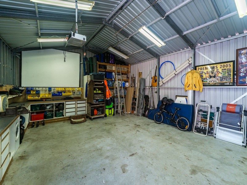 12 Samuel Court, Jacobs Well QLD 4208