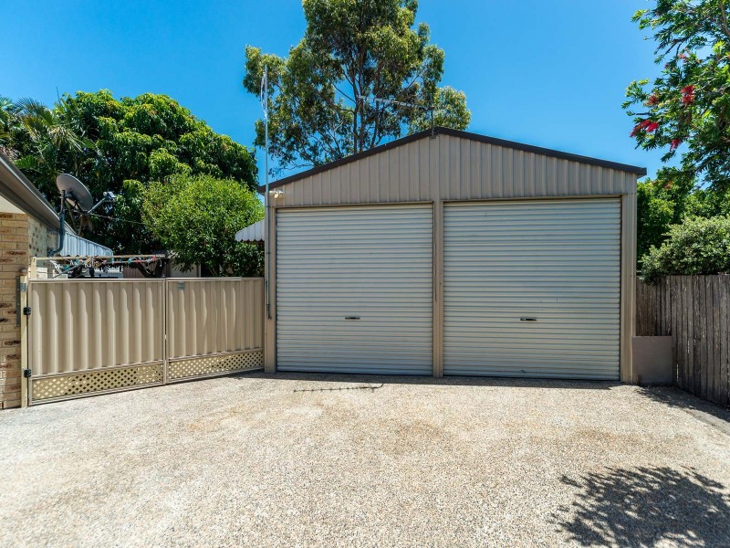 12 Samuel Court, Jacobs Well QLD 4208