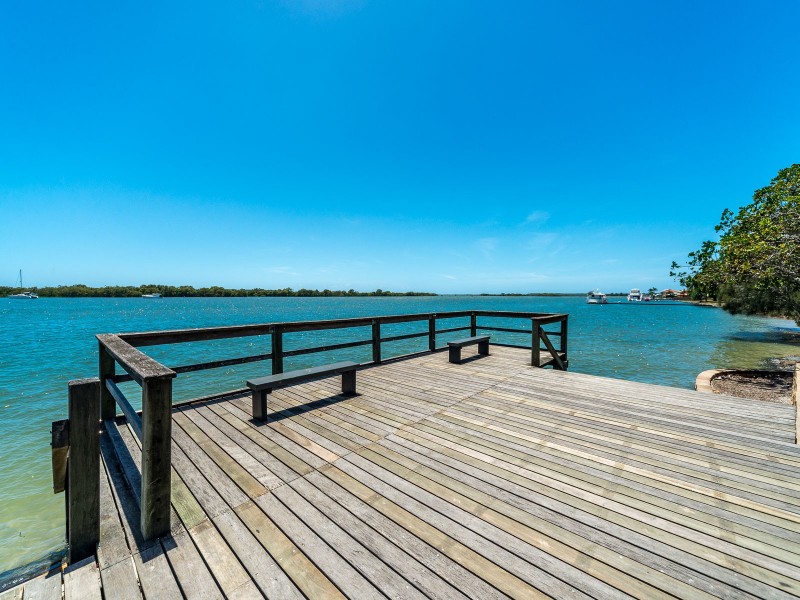 12 Samuel Court, Jacobs Well QLD 4208