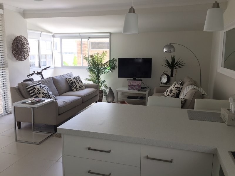 4/312 Marine Parade, Labrador QLD 4215