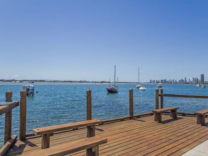 4/312 Marine Parade, Labrador QLD 4215