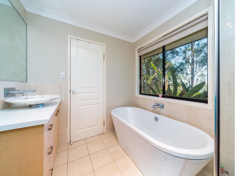 29B Solomon Lane, Wongawallan QLD 4210