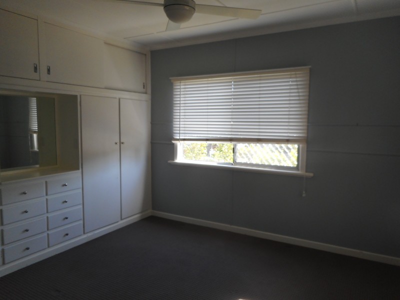 66 Central Street, Labrador QLD 4215
