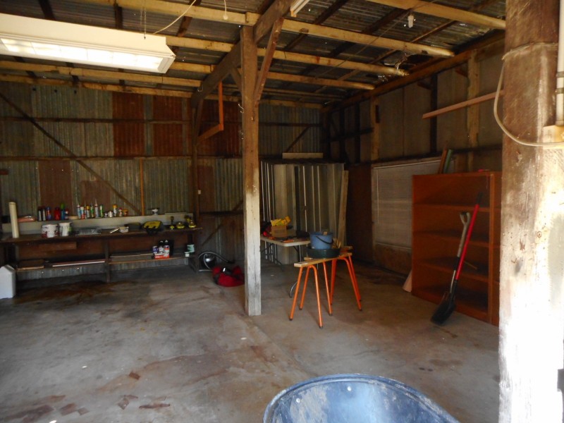 66 Central Street, Labrador QLD 4215