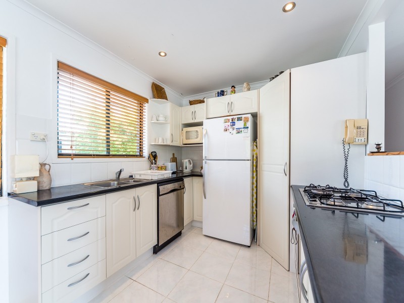 46 Nalkari Street, Coombabah QLD 4216