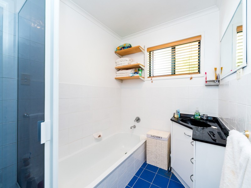 46 Nalkari Street, Coombabah QLD 4216