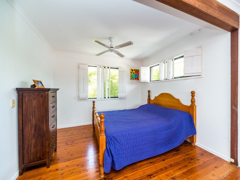 46 Nalkari Street, Coombabah QLD 4216