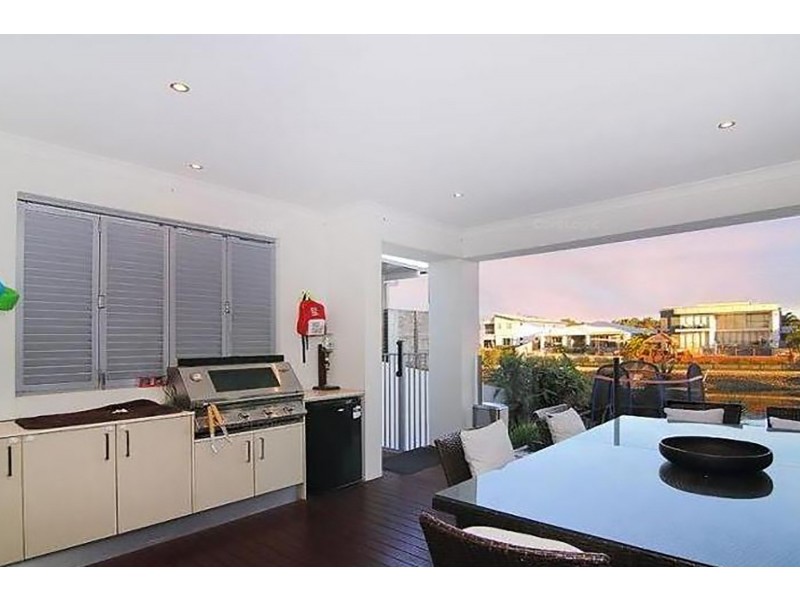 29 Harbourvue Court, Helensvale QLD 4212