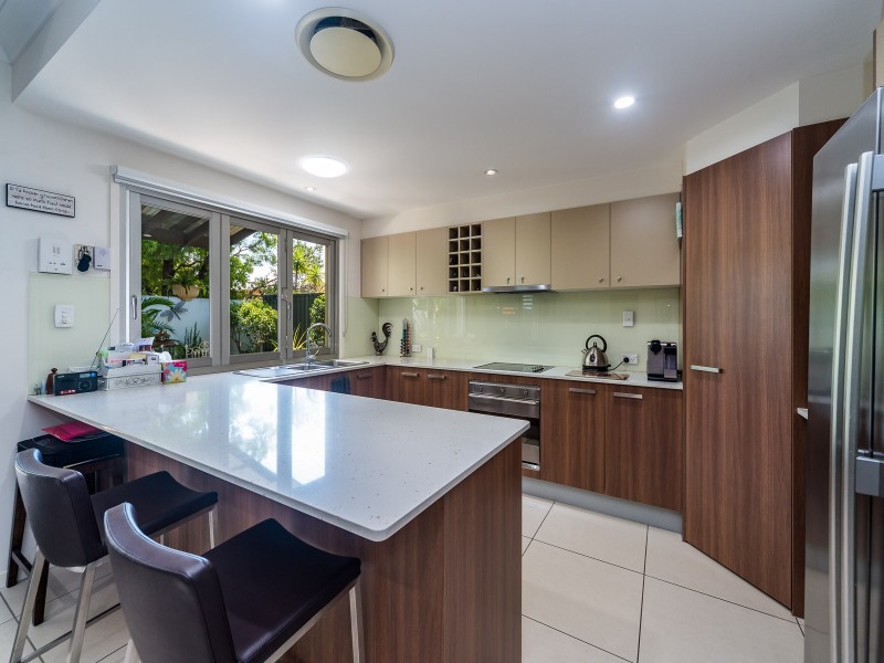 7/411 Oxley Drive, Runaway Bay QLD 4216