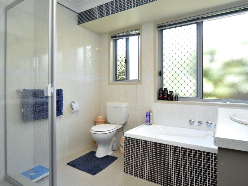 11 Yulia Street, Coombabah QLD 4216