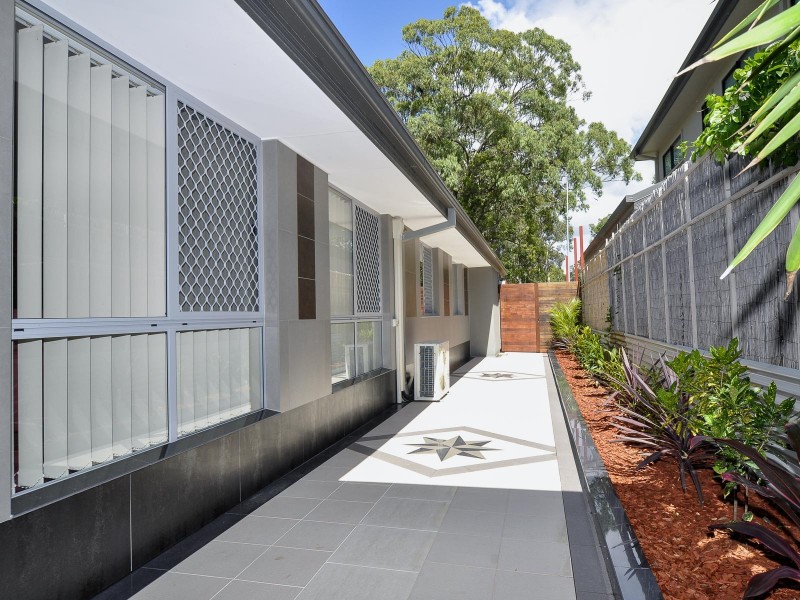 11 Yulia Street, Coombabah QLD 4216