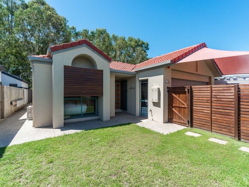 26 Zac Avenue, Coombabah QLD 4216