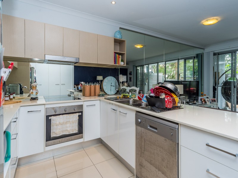 40/430-432 Pine Ridge Road, Coombabah QLD 4216