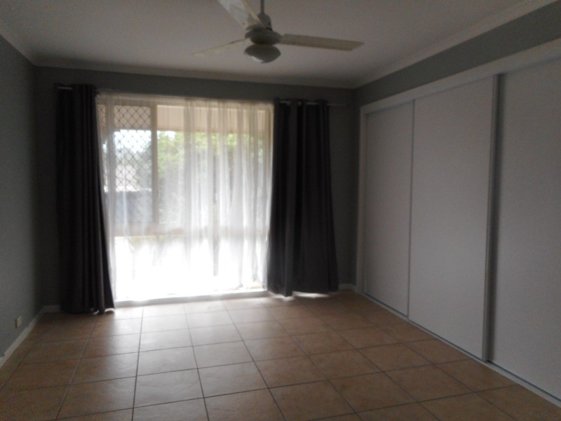 53 Clubhouse Drive, Arundel QLD 4214