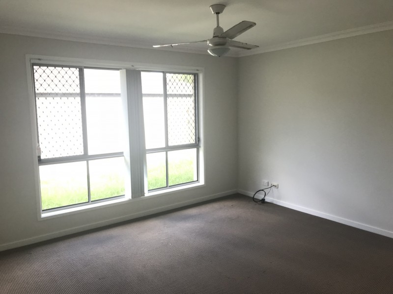 25 Firecrest Close, Upper Coomera QLD 4209
