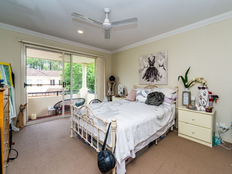 8/433 Brisbane Road, Coombabah QLD 4216