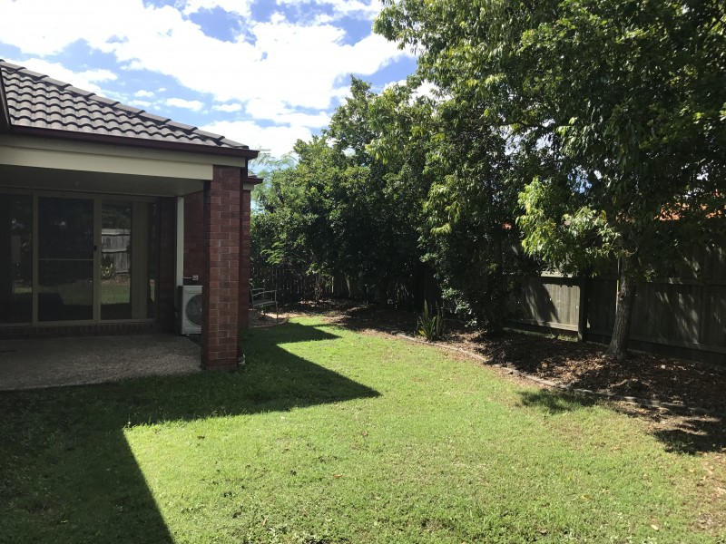 1/1 Firecrest Close, Upper Coomera QLD 4209