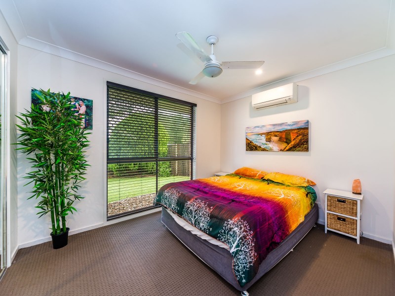 15 Hansford Road, Coombabah QLD 4216