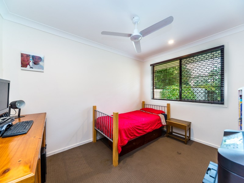 15 Hansford Road, Coombabah QLD 4216