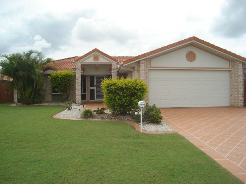 9 Westpark Court, Helensvale QLD 4212