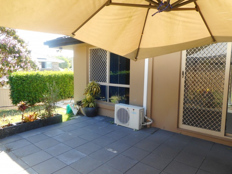 13 Langer Place, Arundel QLD 4214
