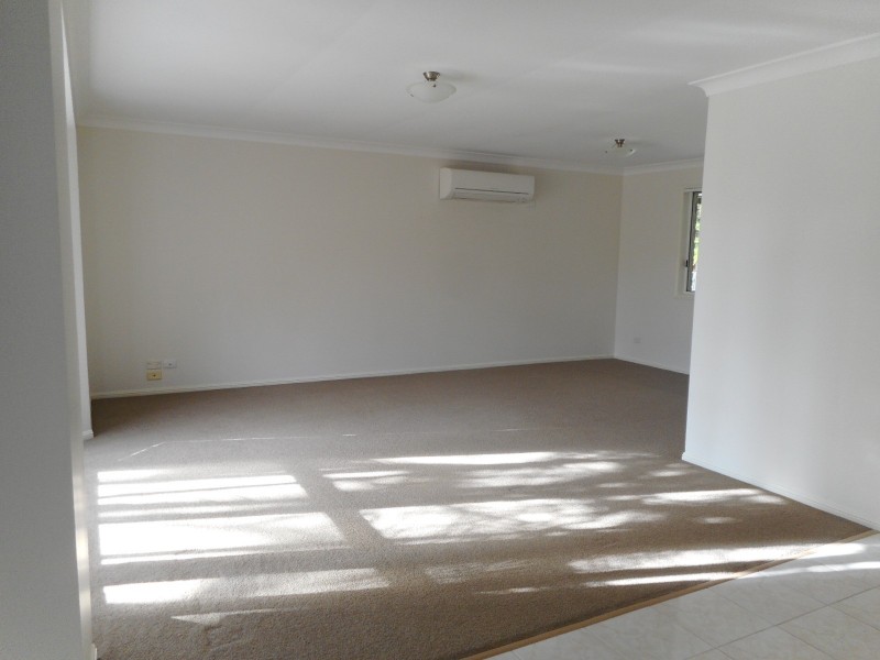 13 Castlerock Street, Parkwood QLD 4214