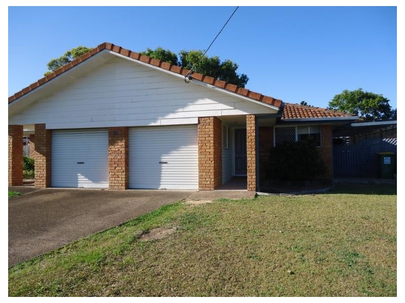 2/137 Central Street, Labrador QLD 4215