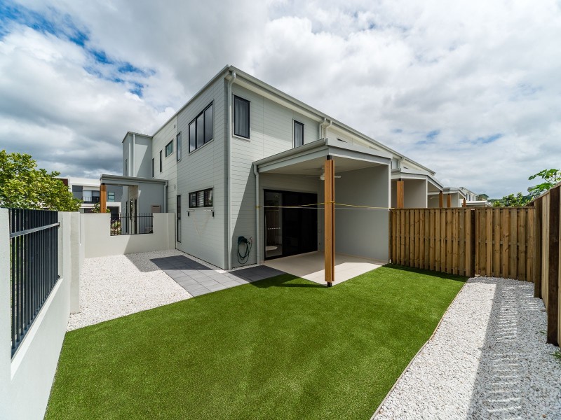 124 North Quay Circuit, Hope Island QLD 4212