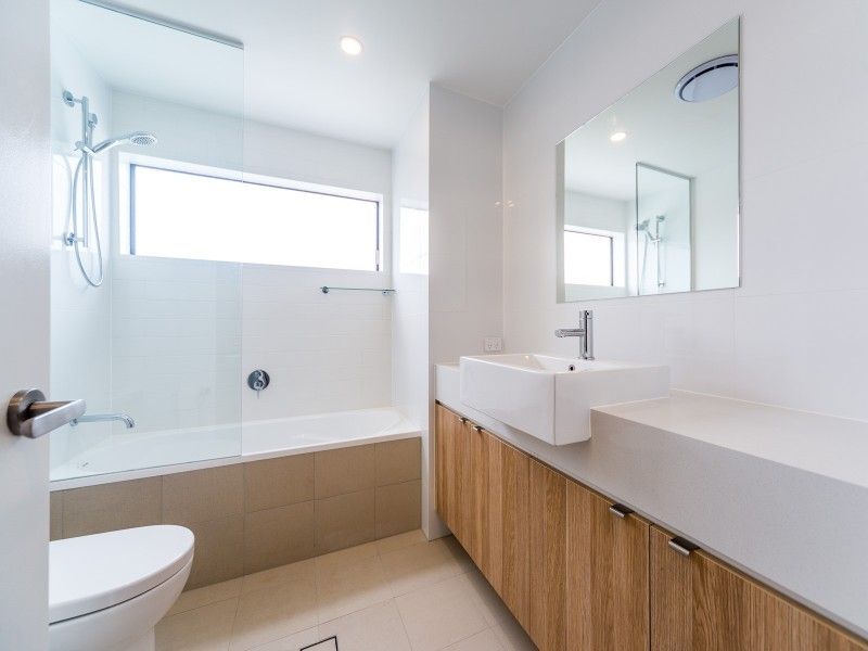 124 North Quay Circuit, Hope Island QLD 4212