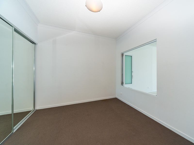 2201/25-31 East Quay Drive, Biggera Waters QLD 4216
