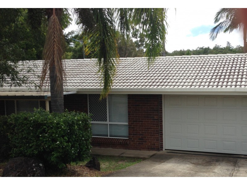 73 Studio Drive, Oxenford QLD 4210