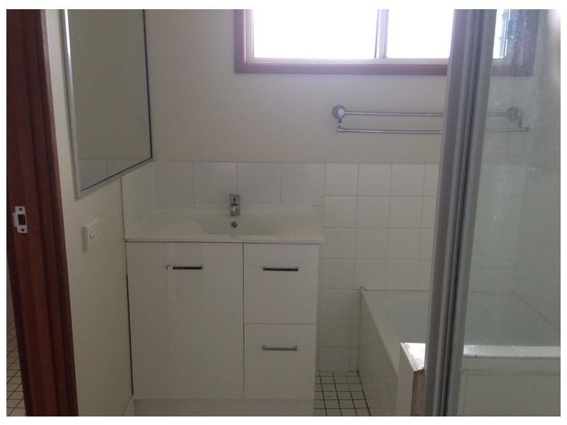 73 Studio Drive, Oxenford QLD 4210