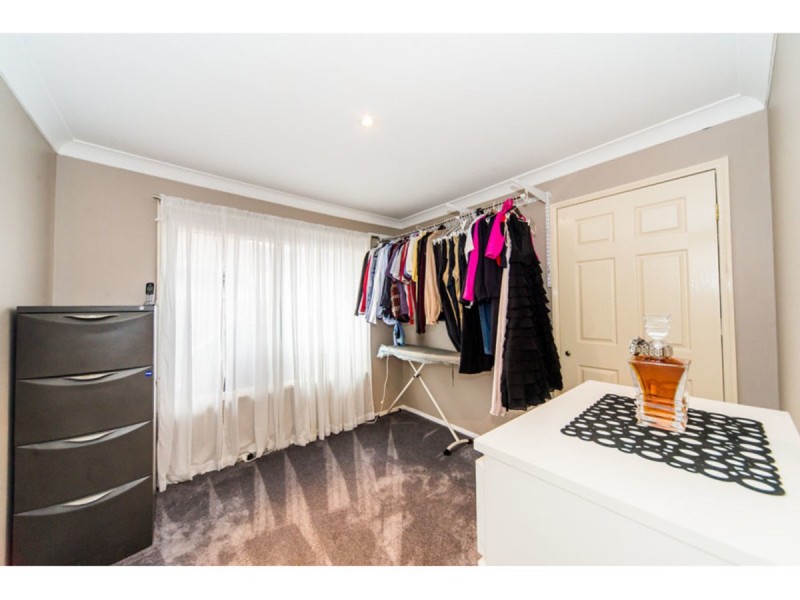 45 Serafina Drive, Helensvale QLD 4212