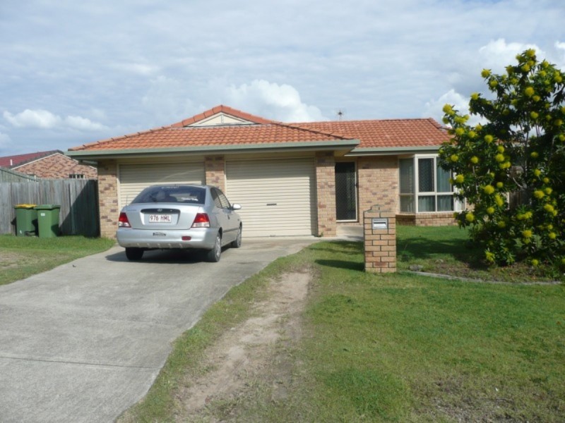 4 Pinemount Crescent, Oxenford QLD 4210