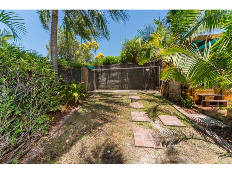 4 Atherton Court, Helensvale QLD 4212
